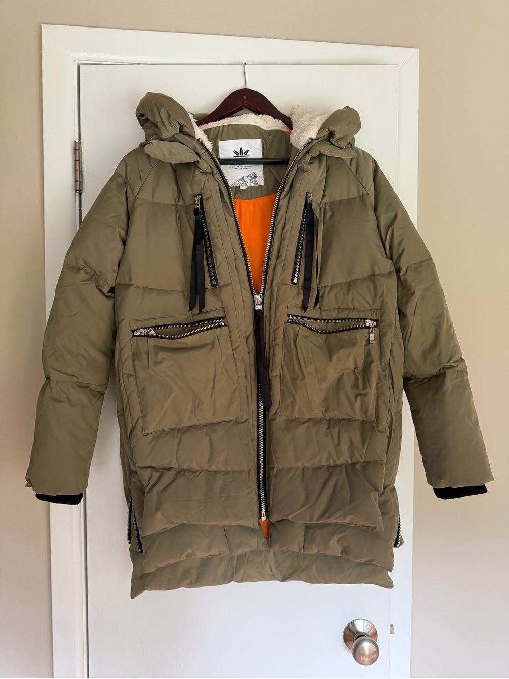 Orolay Women’s Olive Green Puffer Jacket with Hood